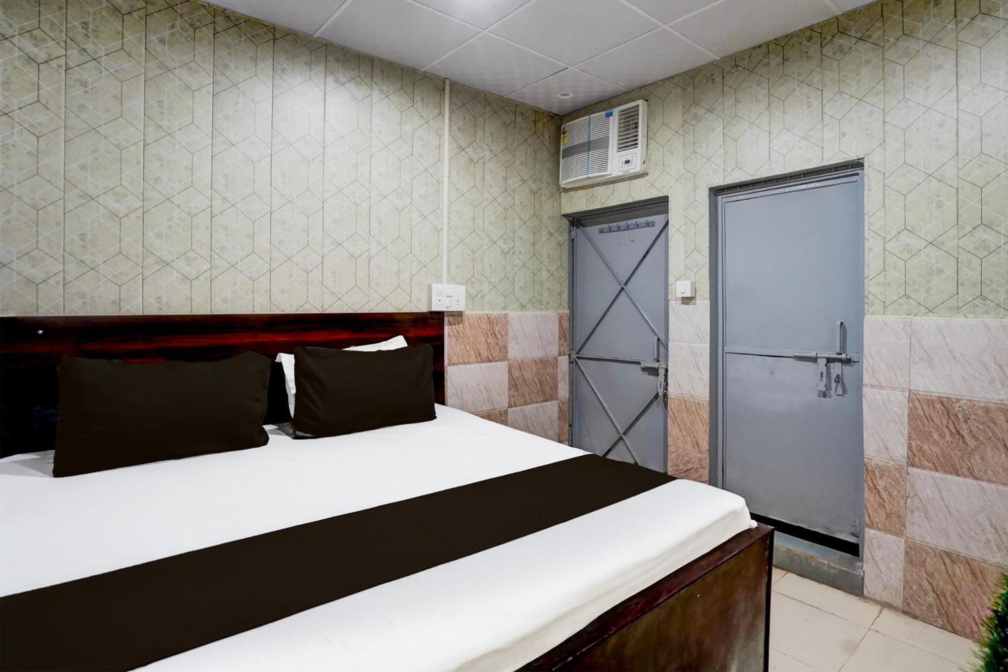 Hotel O Anant Ghaziabad Exterior foto